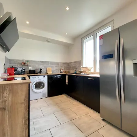 Dom wakacyjny Maison Tommy *