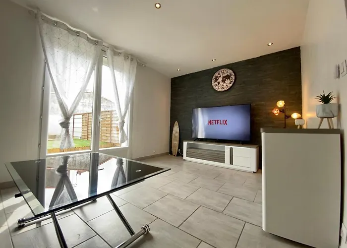 Holiday home Maison Tommy